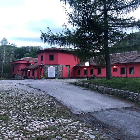 Zlatna Ribka Motel Kokolyane Exterior photo